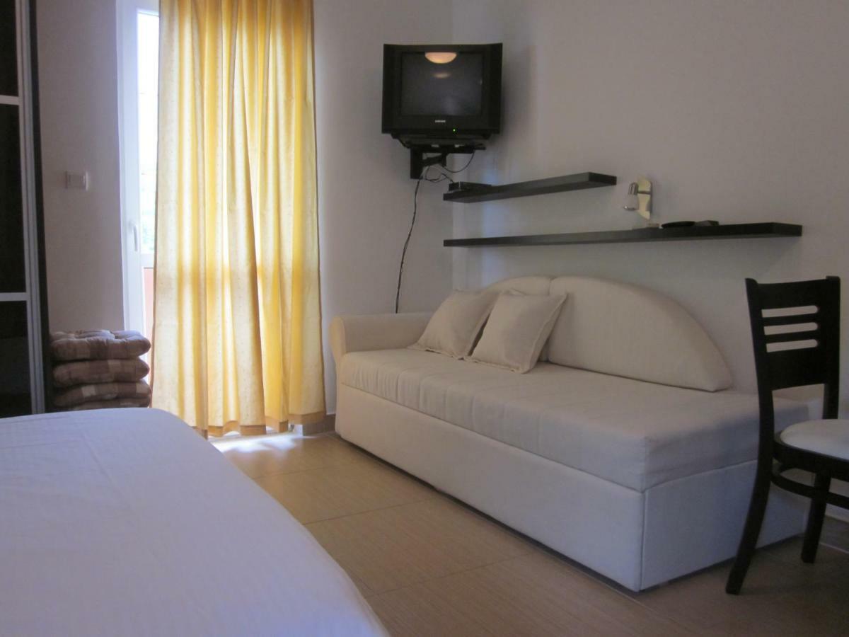 Apartments Danilo Kazanegra Sveti Stefan Exterior photo